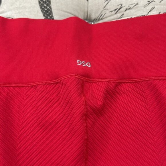 DSG Women's Momentum Seamless 7/8 Legging - Picture 10 of 14